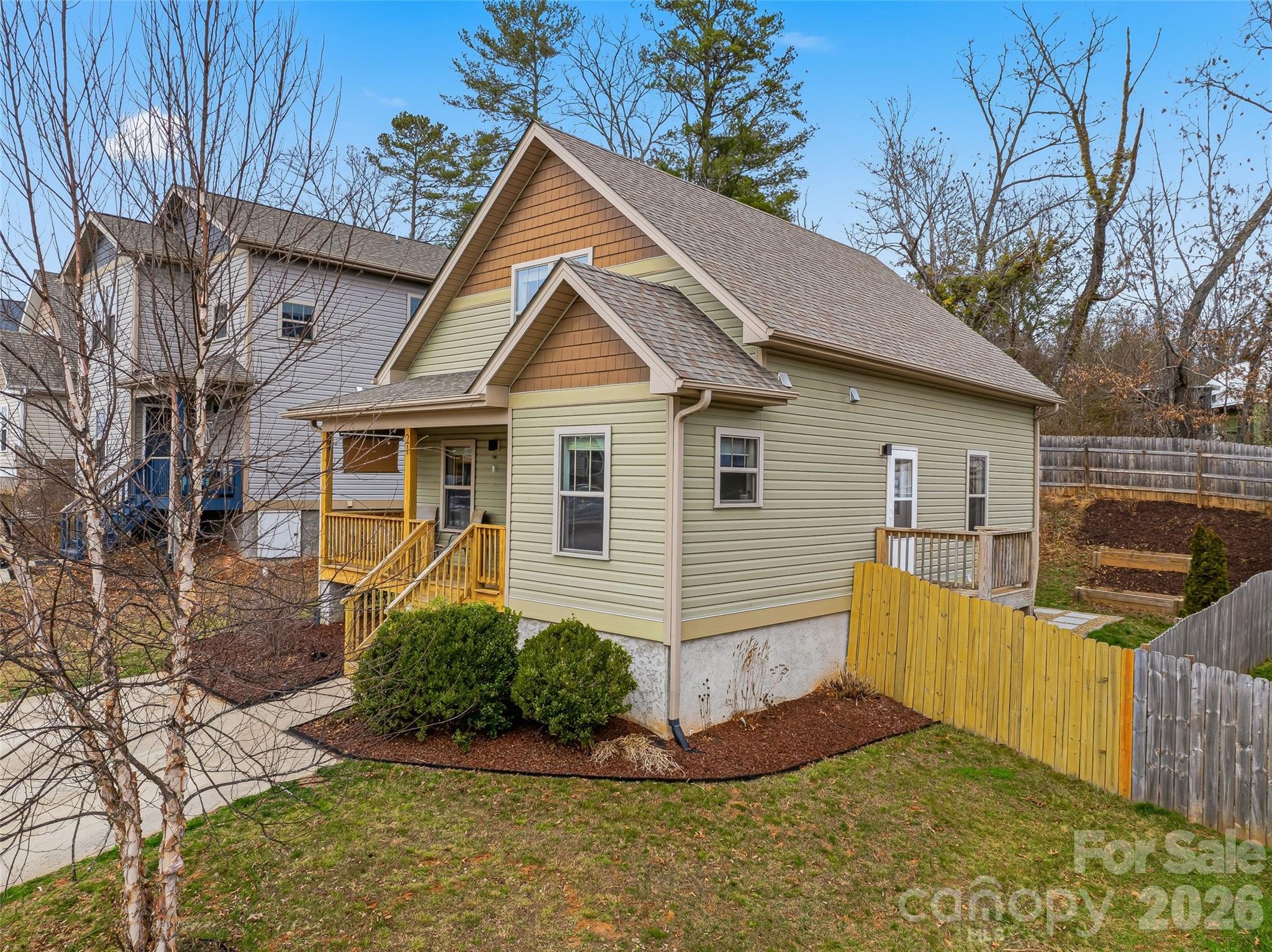 21 Yarrow Meadow Road Weaverville NC 28787