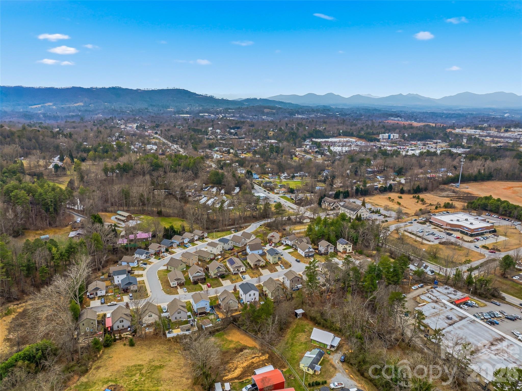 21 Yarrow Meadow Road Weaverville NC 28787