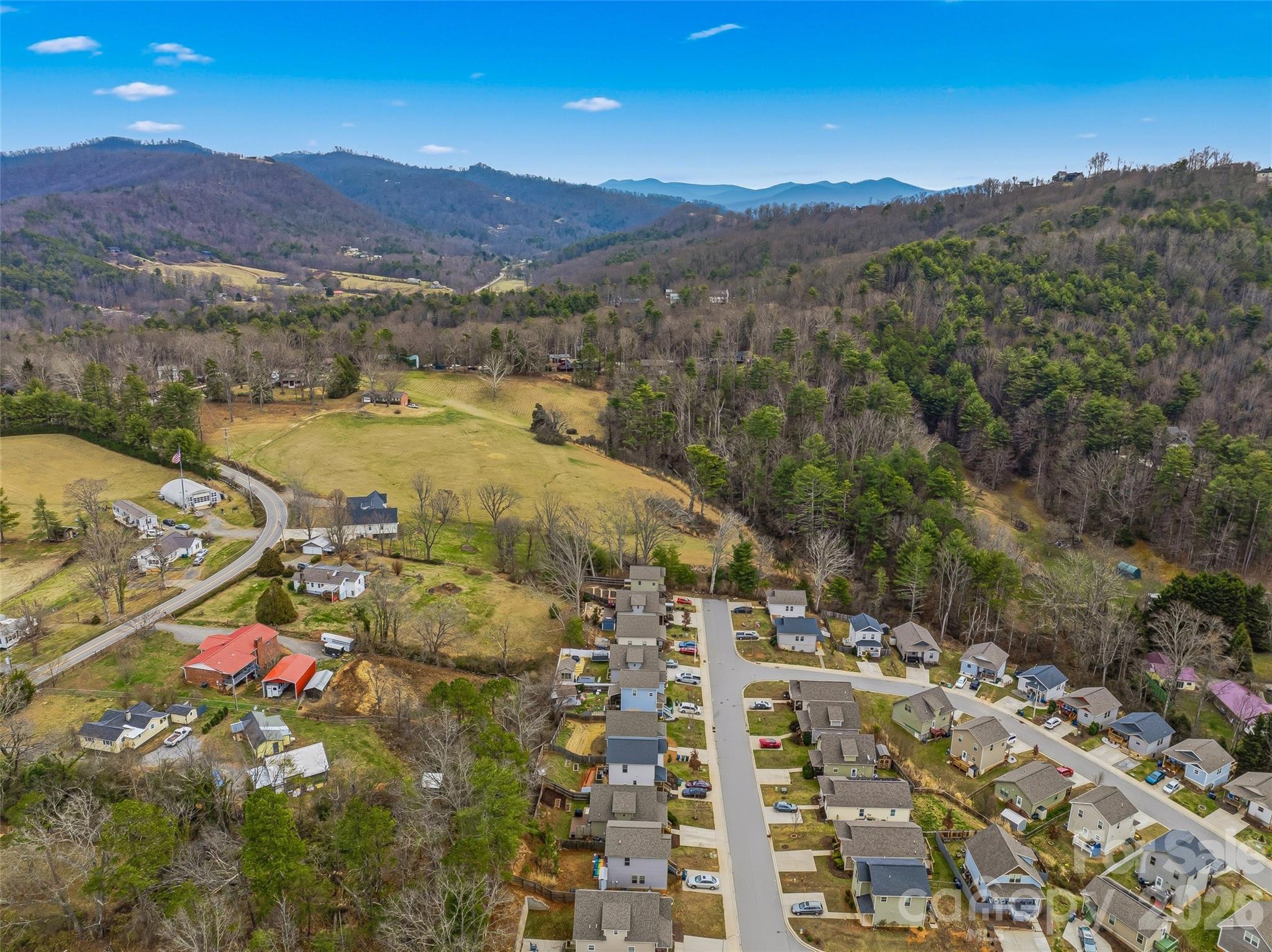 21 Yarrow Meadow Road Weaverville NC 28787