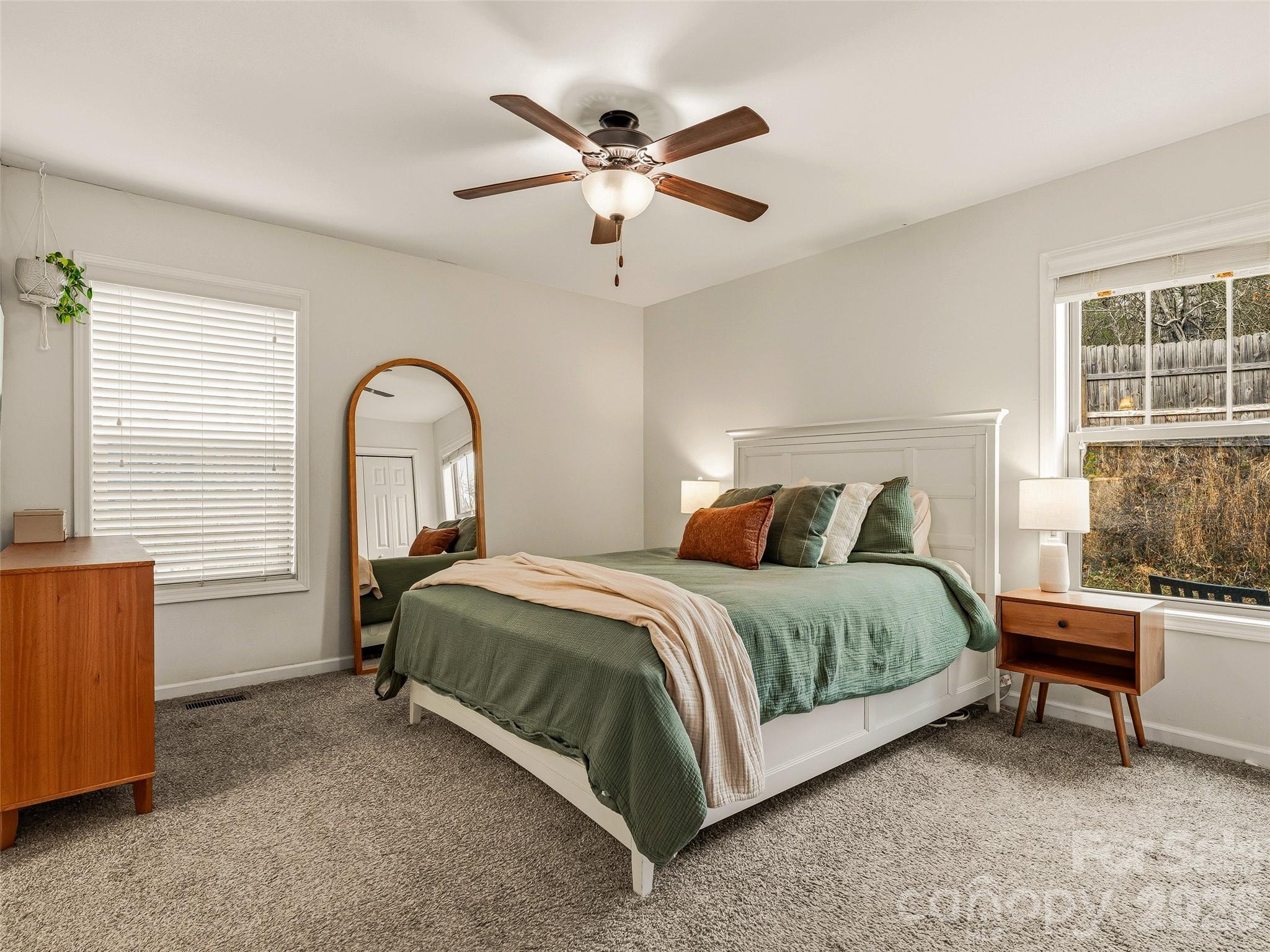 21 Yarrow Meadow Road Weaverville NC 28787