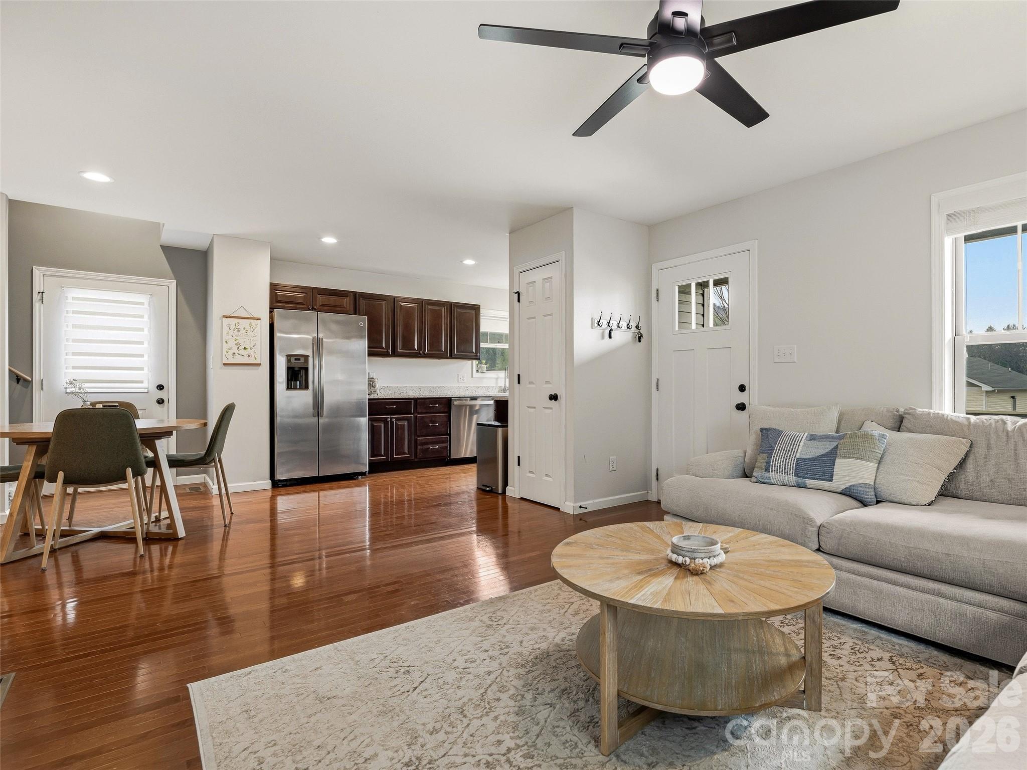 21 Yarrow Meadow Road Weaverville NC 28787