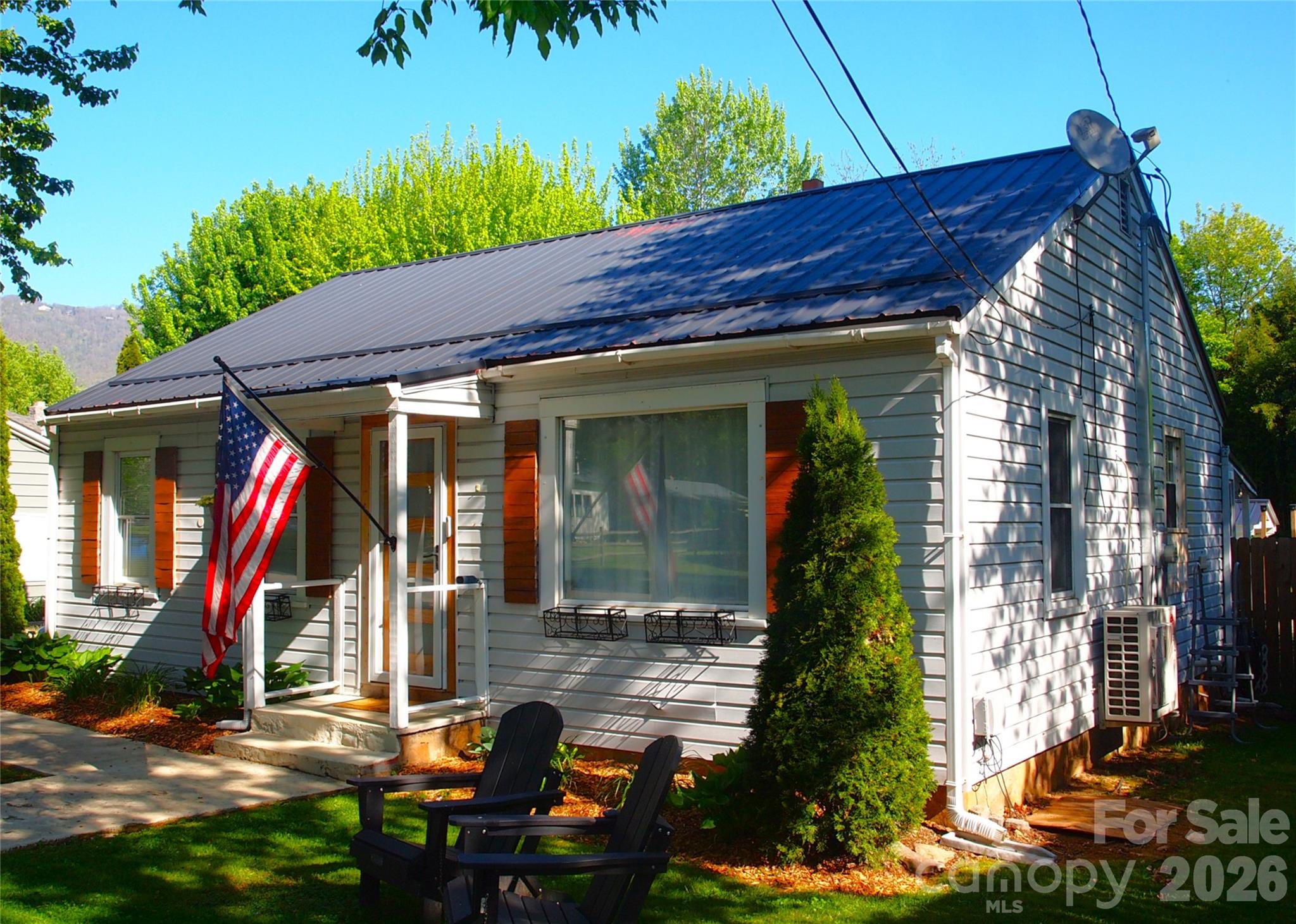 316 Hazelwood Avenue Waynesville NC 28786