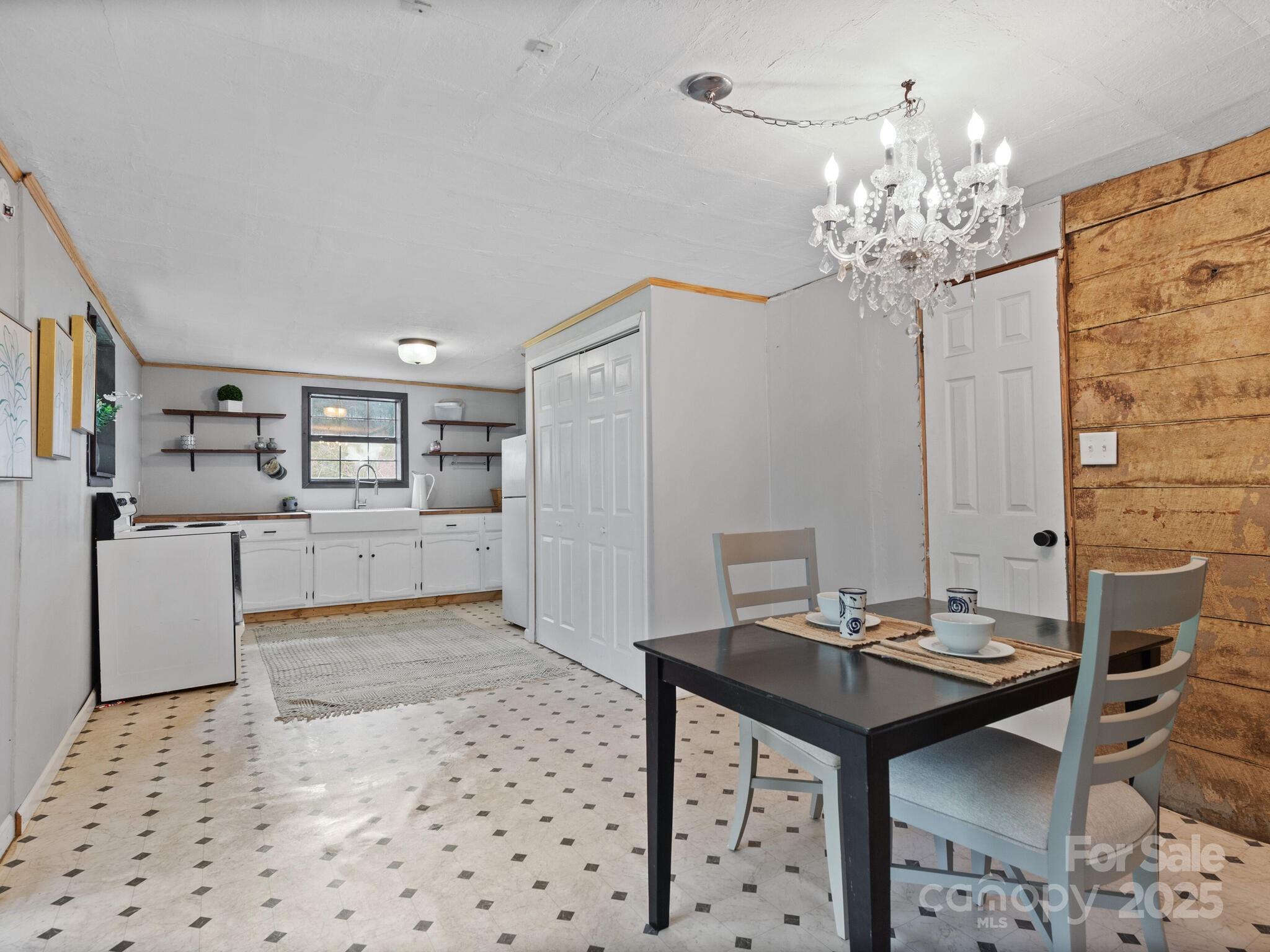 124 Dog Star Lane Alexander NC 28701