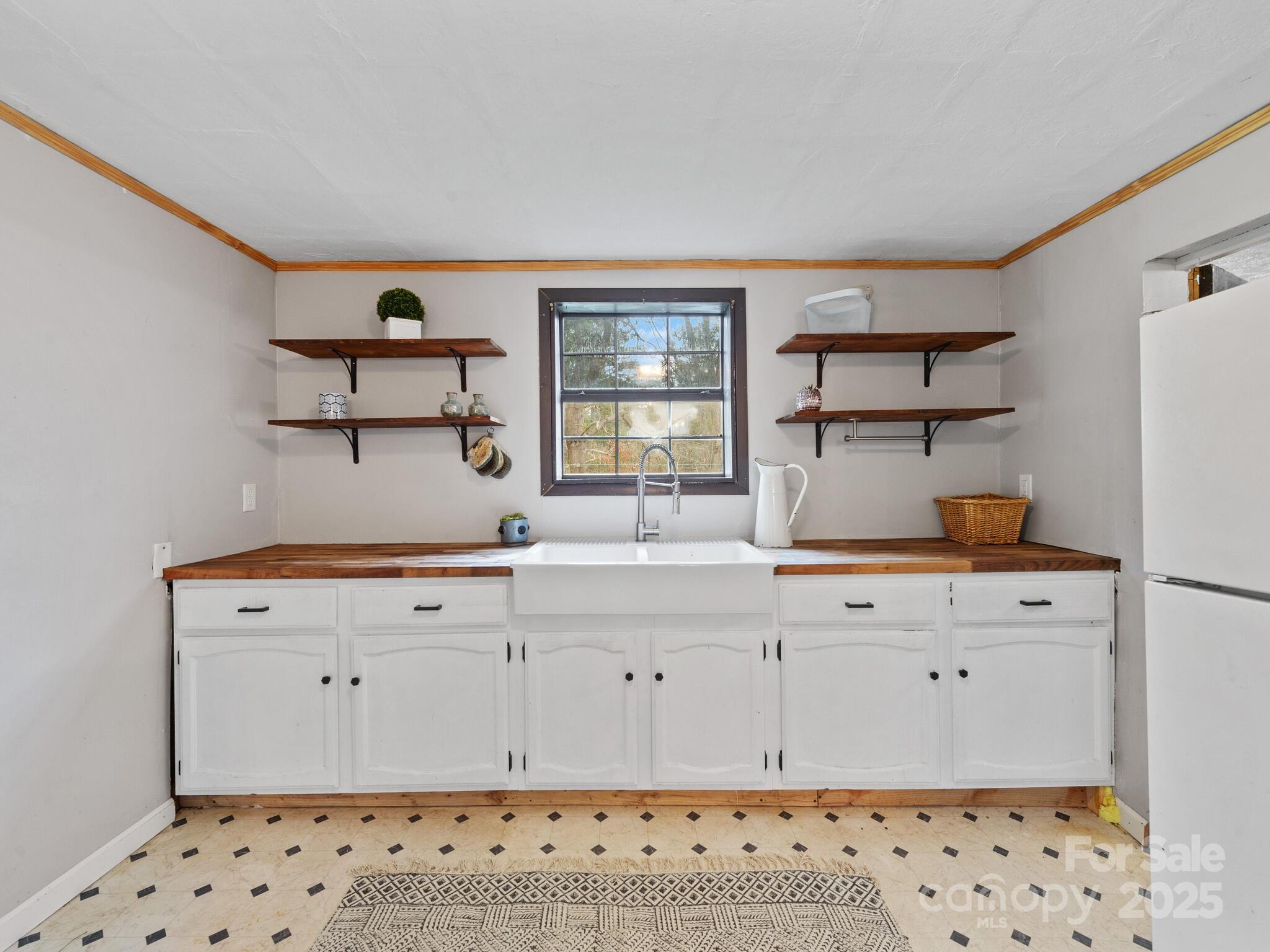 124 Dog Star Lane Alexander NC 28701