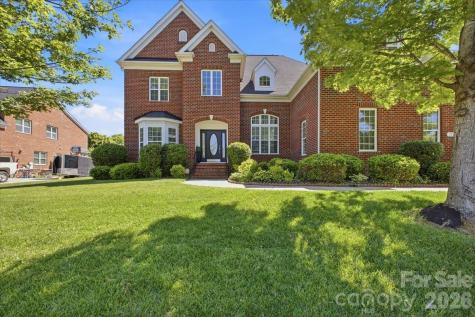 1825 Laveta Road Charlotte NC 28269