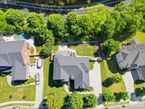 1825 Laveta Road Charlotte NC 28269