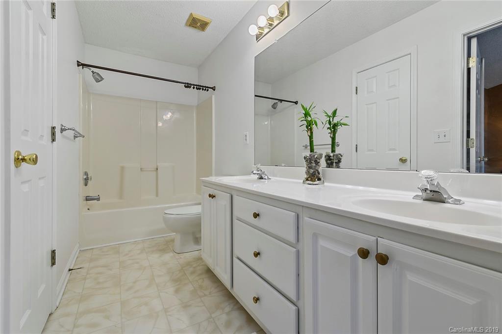 12353 Bluestem Lane Charlotte NC 28277