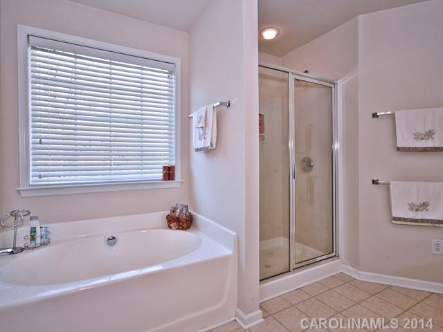 9133 Linden Tree Lane Charlotte NC 28277
