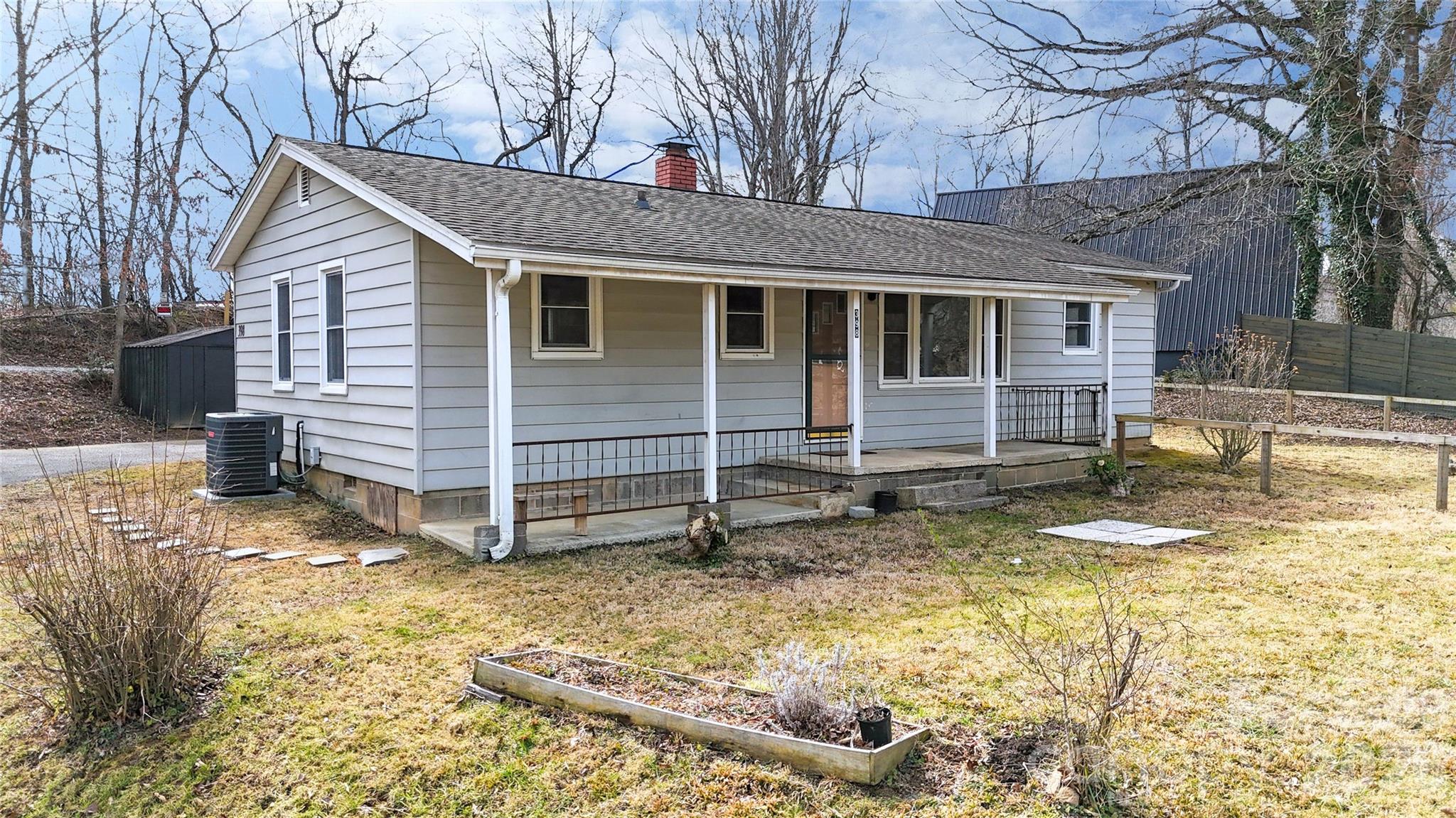 398 Sand Hill Road Asheville NC 28806