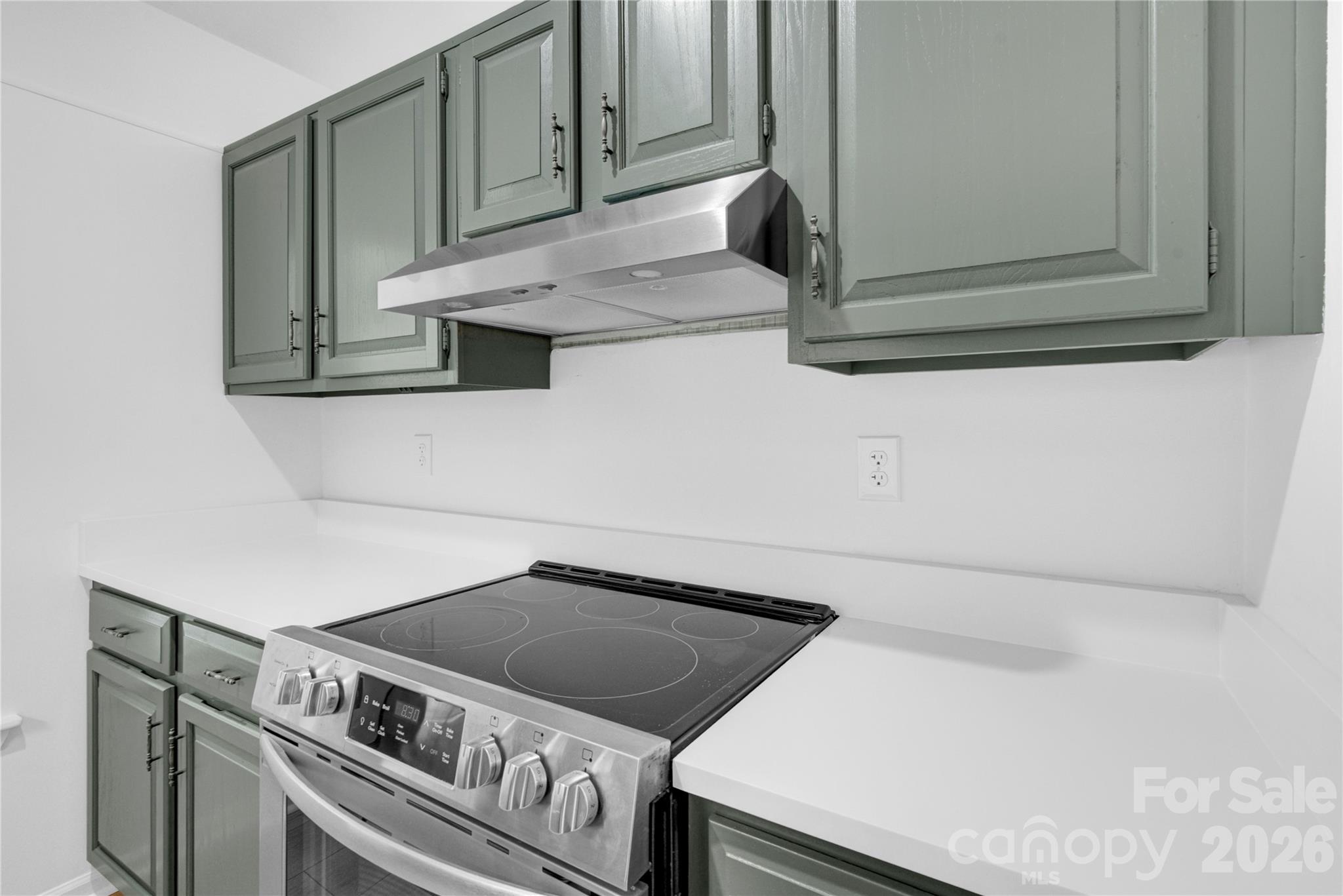 2734 Tiergarten Lane Charlotte NC 28210