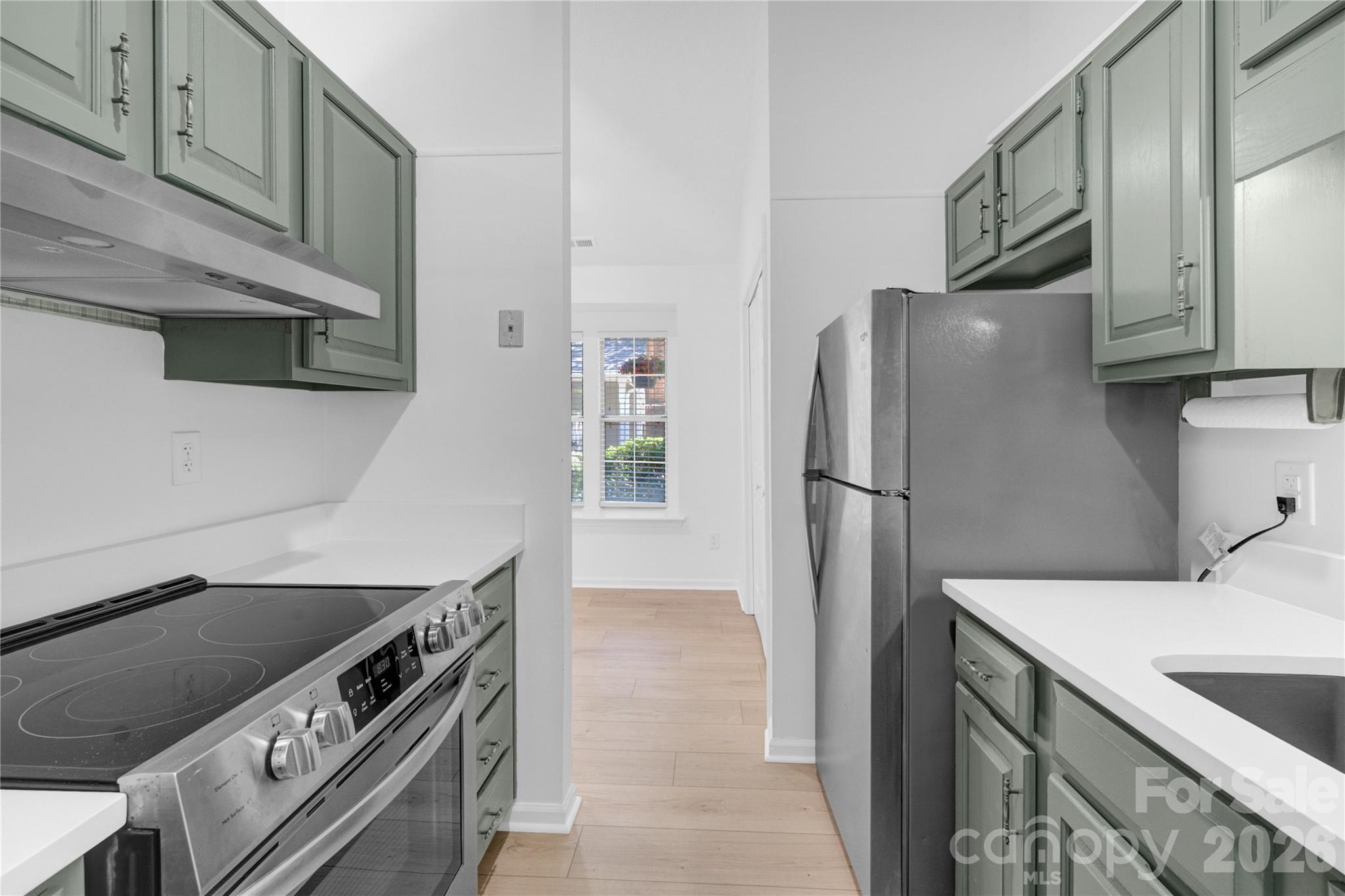 2734 Tiergarten Lane Charlotte NC 28210