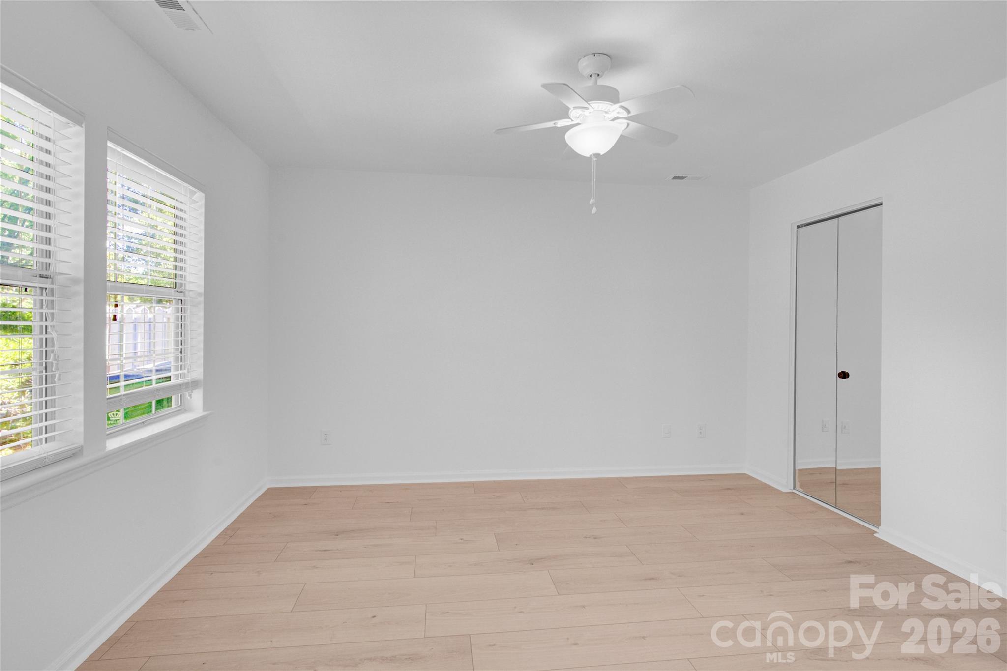 2734 Tiergarten Lane Charlotte NC 28210