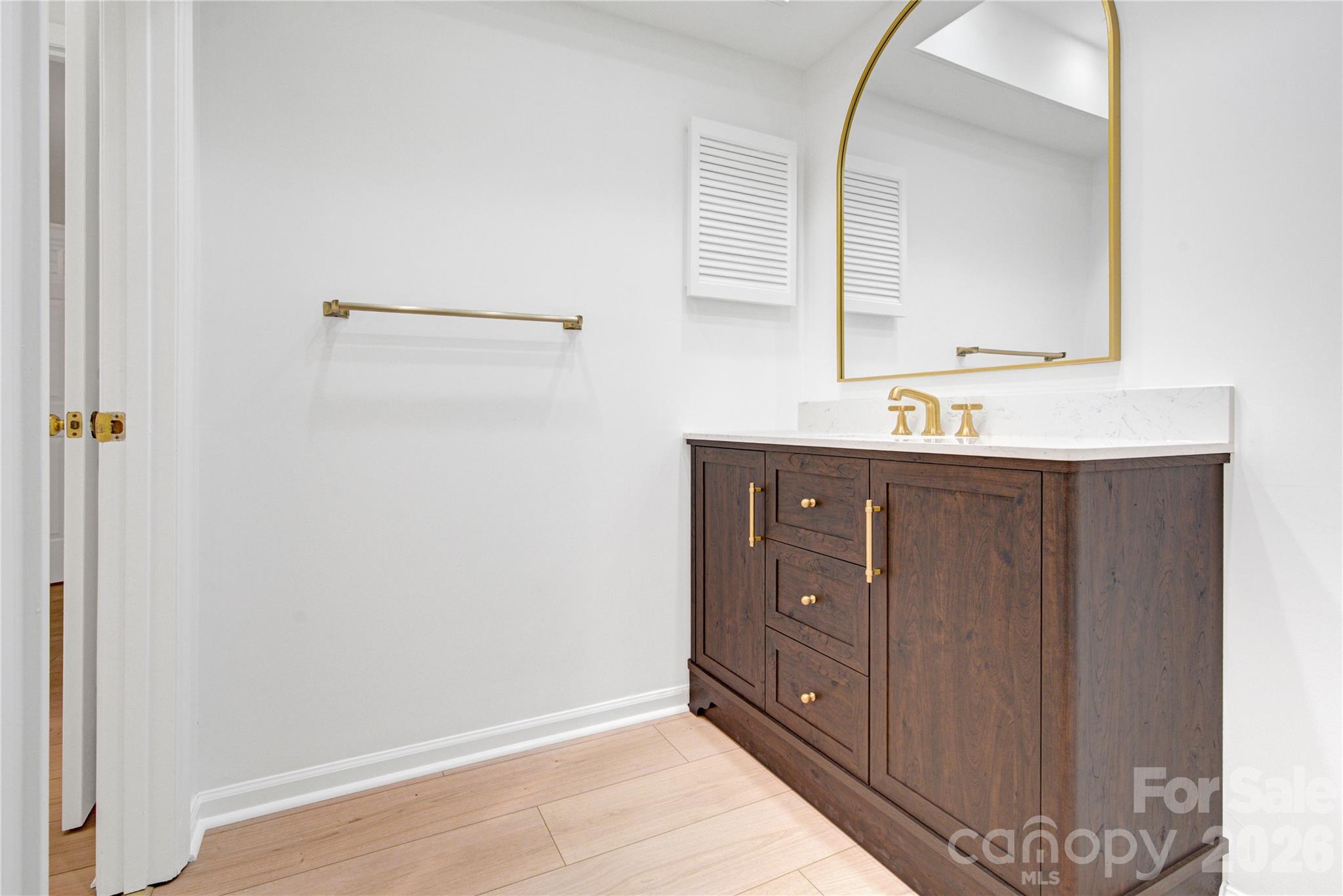 2734 Tiergarten Lane Charlotte NC 28210