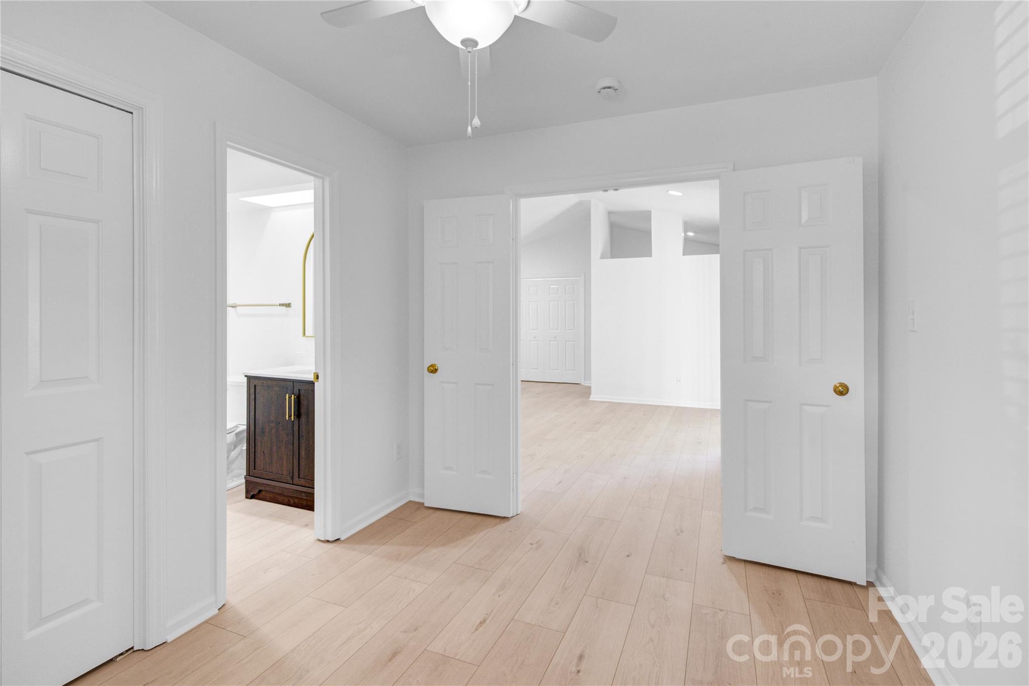 2734 Tiergarten Lane Charlotte NC 28210