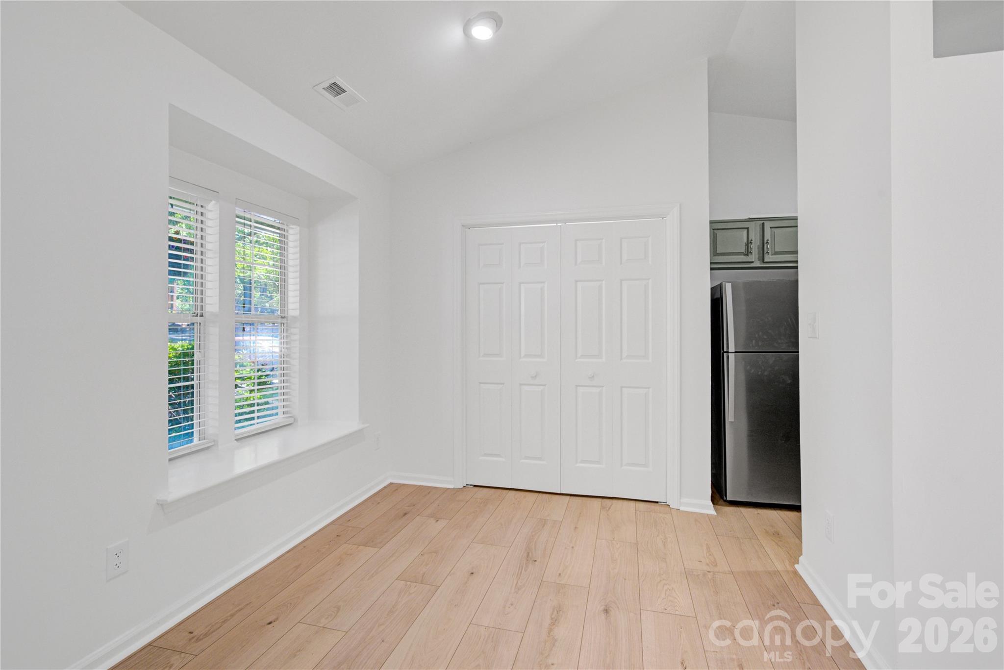 2734 Tiergarten Lane Charlotte NC 28210