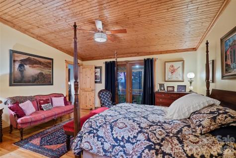 325, 141 & 75 Owl Haven Lane Cedar Mountain NC 28718