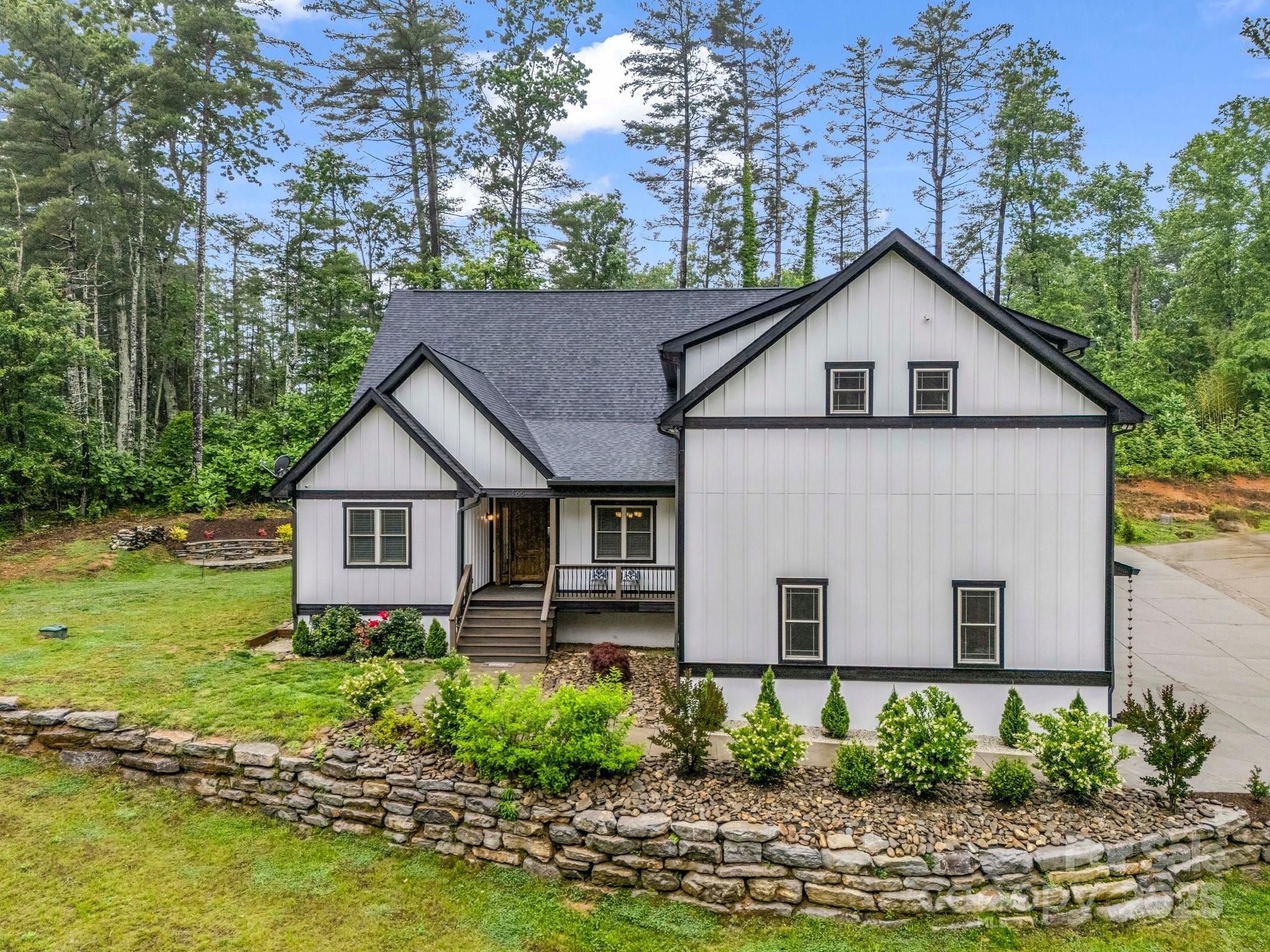 165 Kirkwood Hill Lane Hendersonville NC 28739