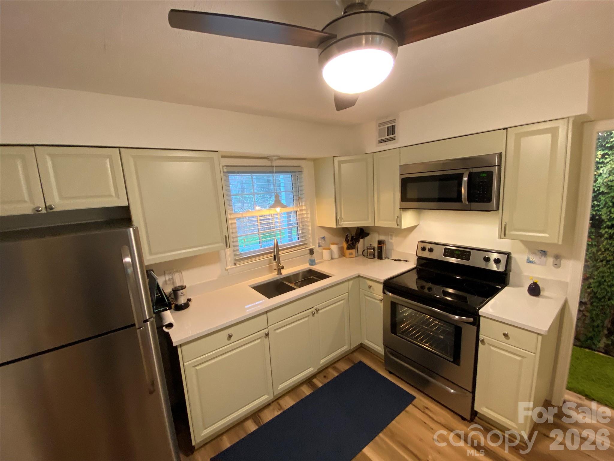 101 Boyd Drive Flat Rock NC 28731