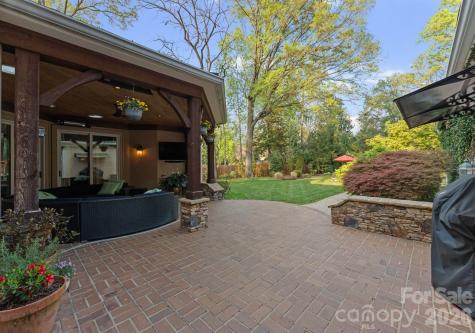 4501 Oglukian Road Charlotte NC 28226