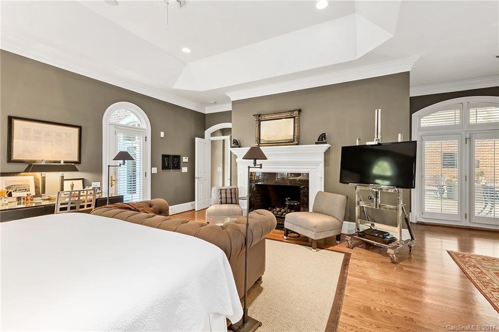 4412 Cameron Oaks Drive Charlotte NC 28211