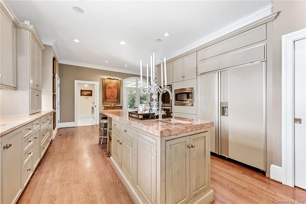 4412 Cameron Oaks Drive Charlotte NC 28211