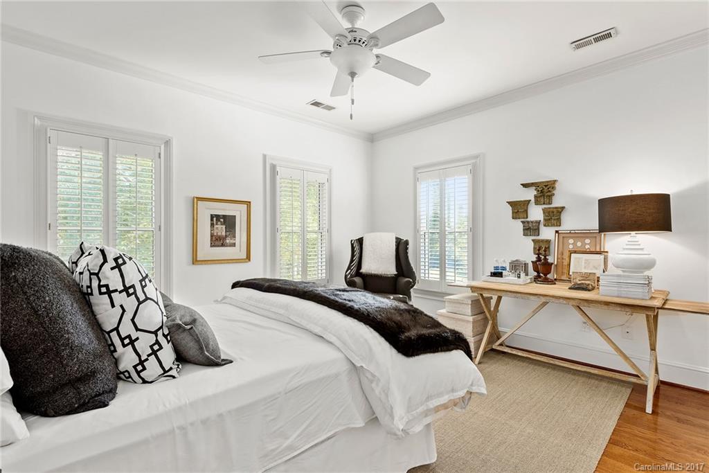 4412 Cameron Oaks Drive Charlotte NC 28211