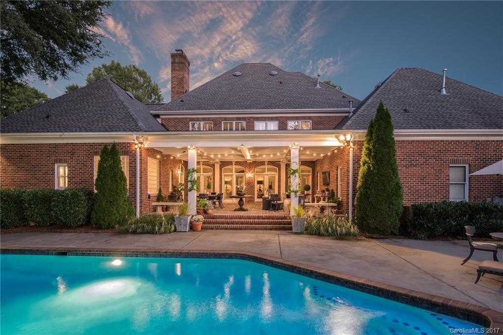 4412 Cameron Oaks Drive Charlotte NC 28211