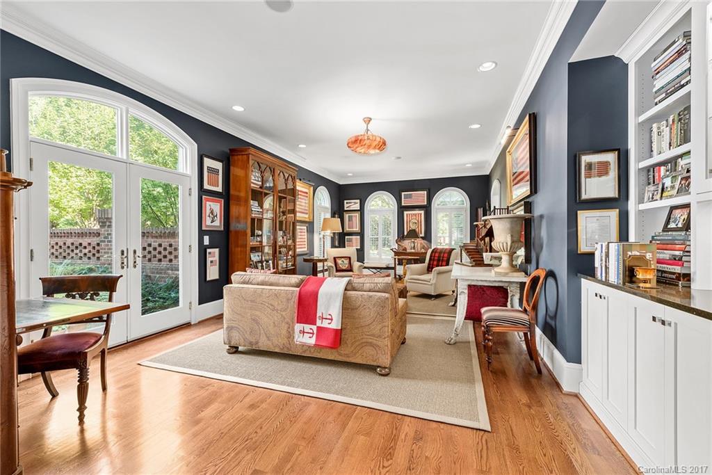 4412 Cameron Oaks Drive Charlotte NC 28211