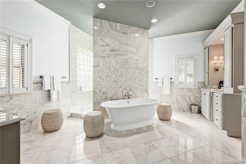 4412 Cameron Oaks Drive Charlotte NC 28211