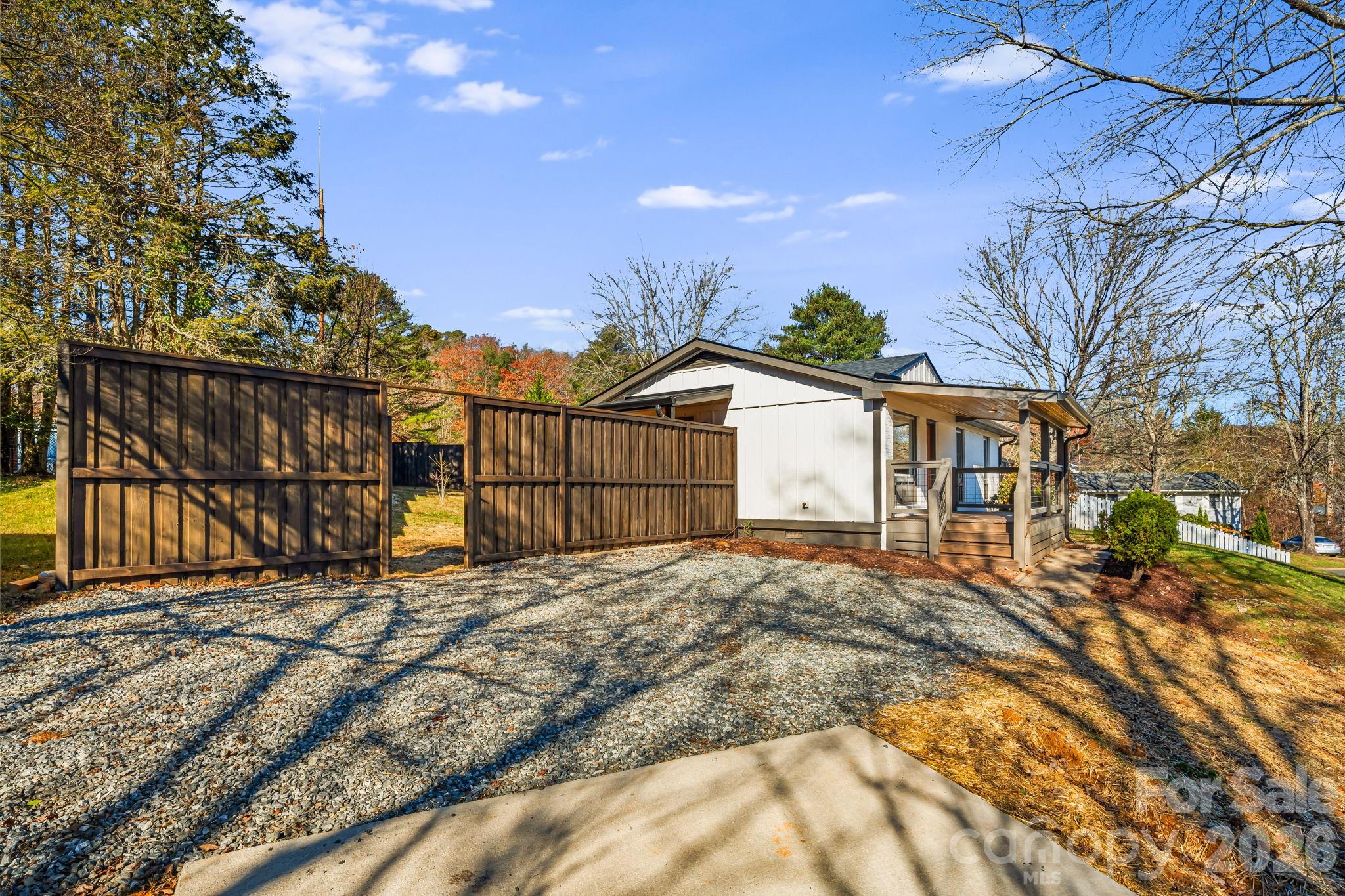 95 Loeb Drive Brevard NC 28712