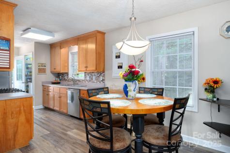 55 Upper Moffitt Road Asheville NC 28805