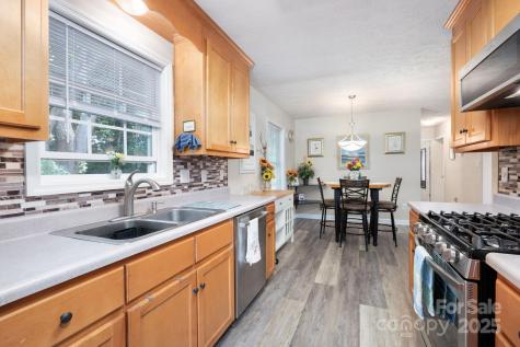 55 Upper Moffitt Road Asheville NC 28805