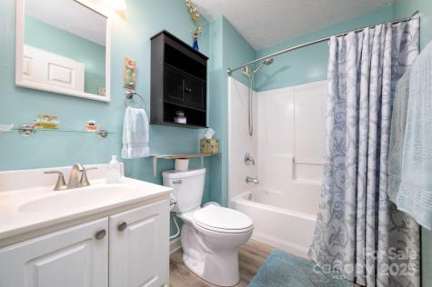 55 Upper Moffitt Road Asheville NC 28805