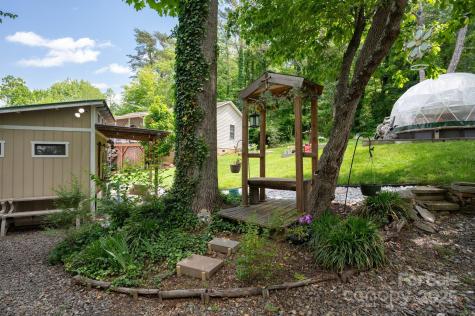 55 Upper Moffitt Road Asheville NC 28805