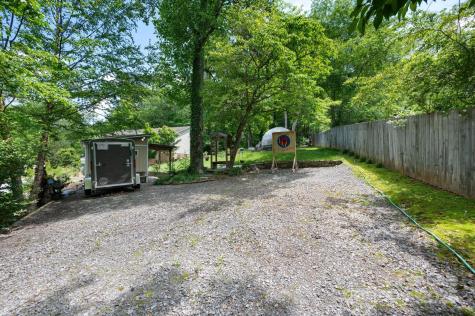 55 Upper Moffitt Road Asheville NC 28805