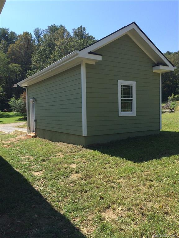 7 Addison Fisher Way Asheville NC 28805
