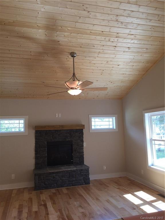 7 Addison Fisher Way Asheville NC 28805