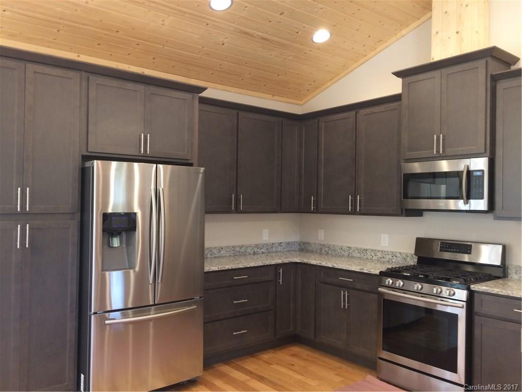 7 Addison Fisher Way Asheville NC 28805