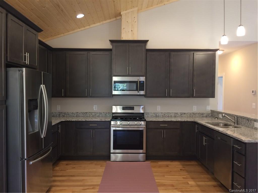 7 Addison Fisher Way Asheville NC 28805