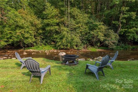 9781 Nc 209 Highway Hot Springs NC 28743