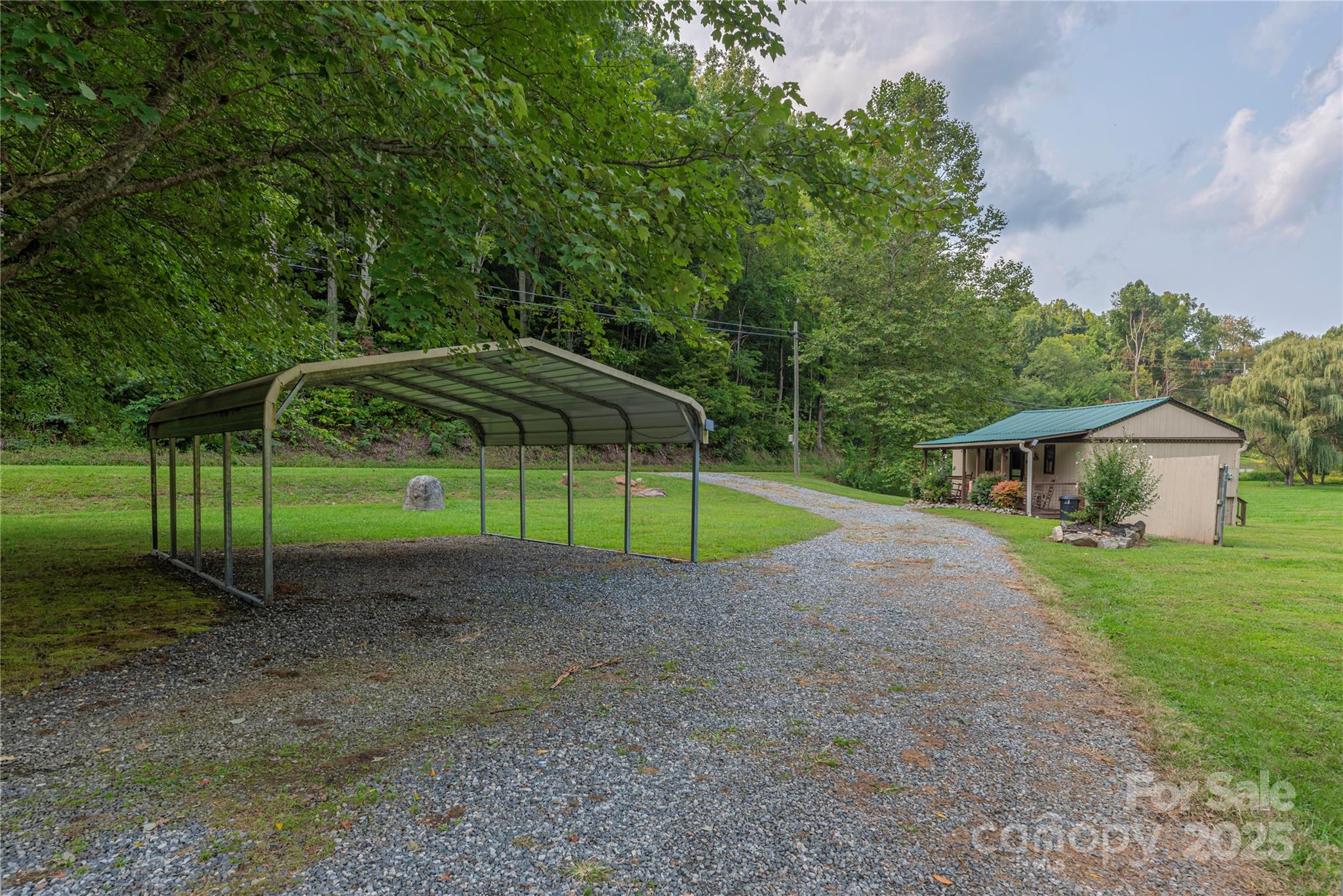 9781 Nc 209 Highway Hot Springs NC 28743