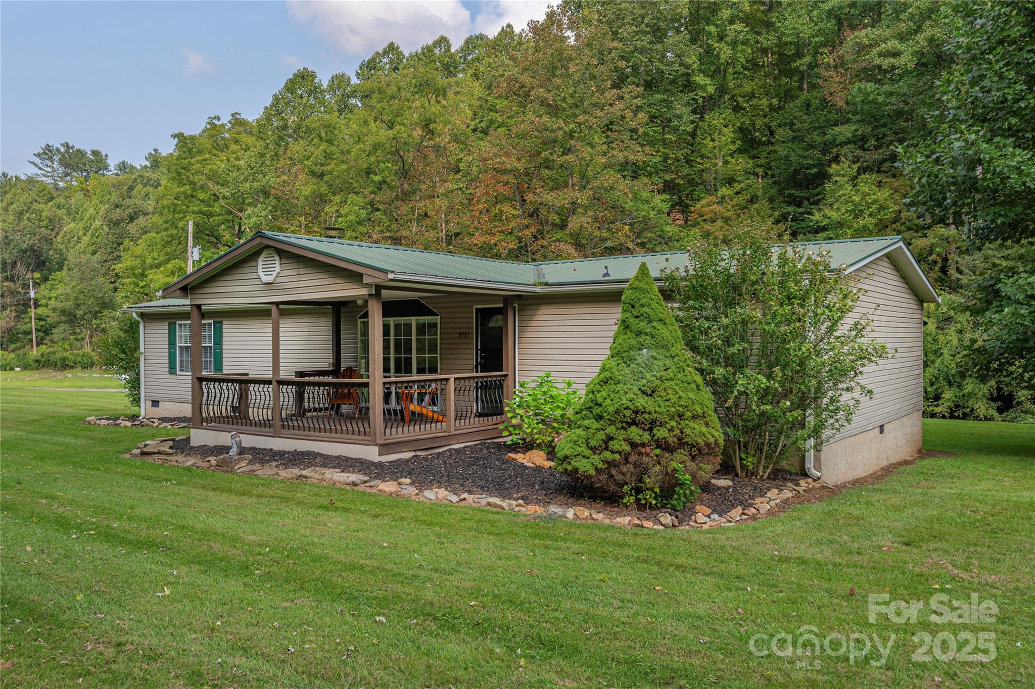 9781 Nc 209 Highway Hot Springs NC 28743