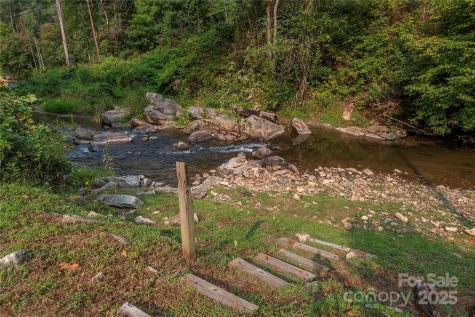 9781 Nc 209 Highway Hot Springs NC 28743