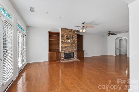 114 Inlet Point Drive Tega Cay SC 29708