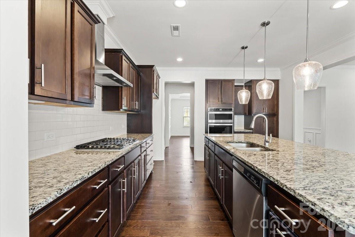 1343 Brooksland Place Waxhaw NC 28173