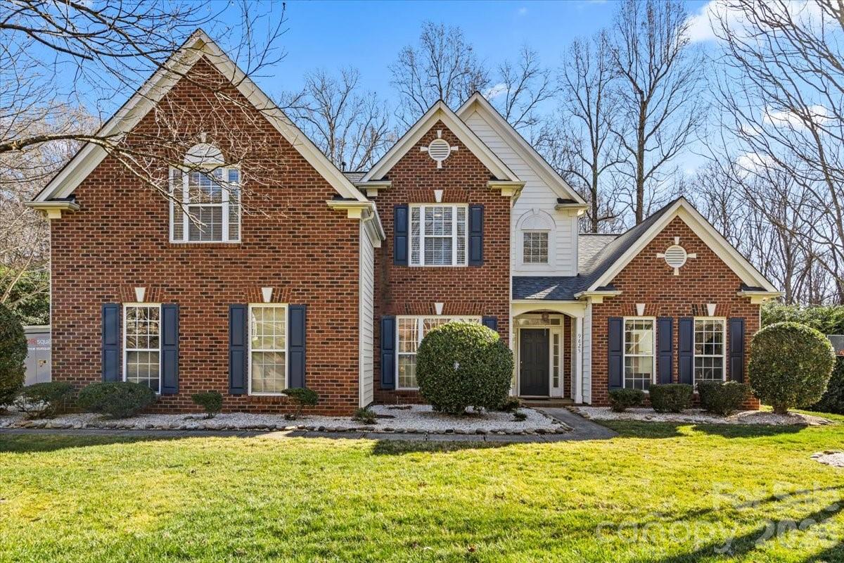 9825 Zackery Avenue Charlotte NC 28277