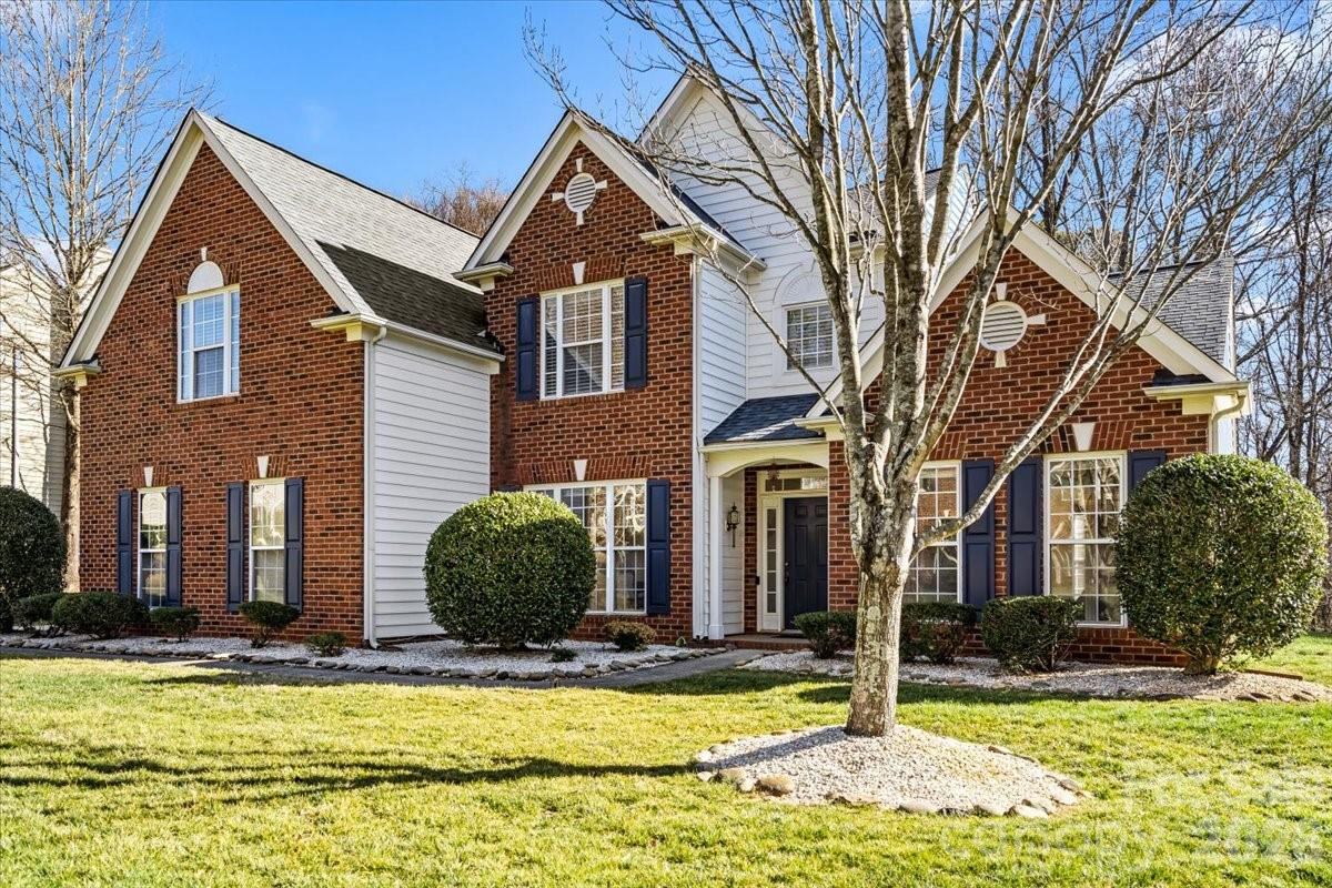 9825 Zackery Avenue Charlotte NC 28277