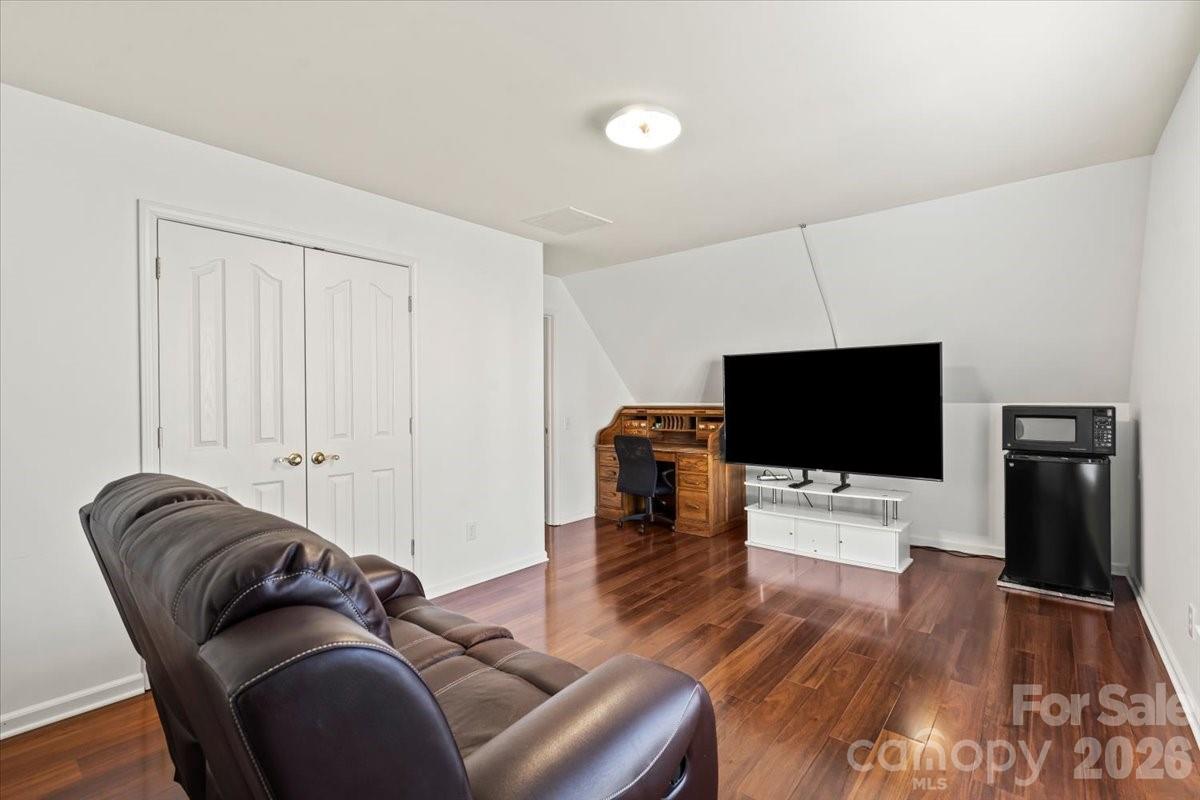 9825 Zackery Avenue Charlotte NC 28277