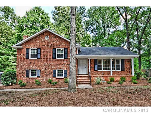 7000 Queensberry Drive Charlotte NC 28226