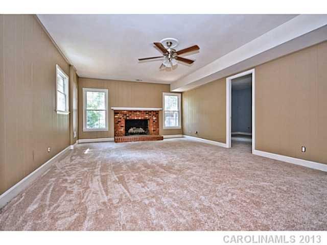 7000 Queensberry Drive Charlotte NC 28226